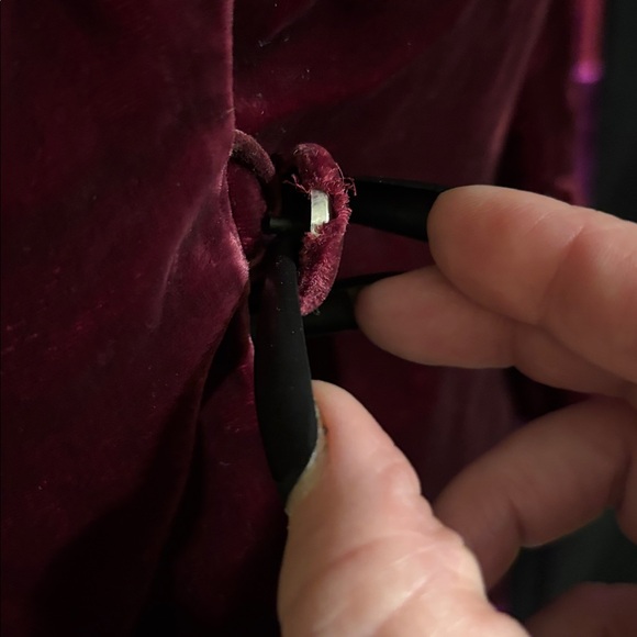 LOFT Velvet Red Jacket 12p - Picture 4 of 4